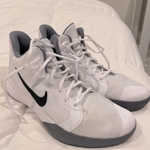 Nike precision 3 basketball shoes
